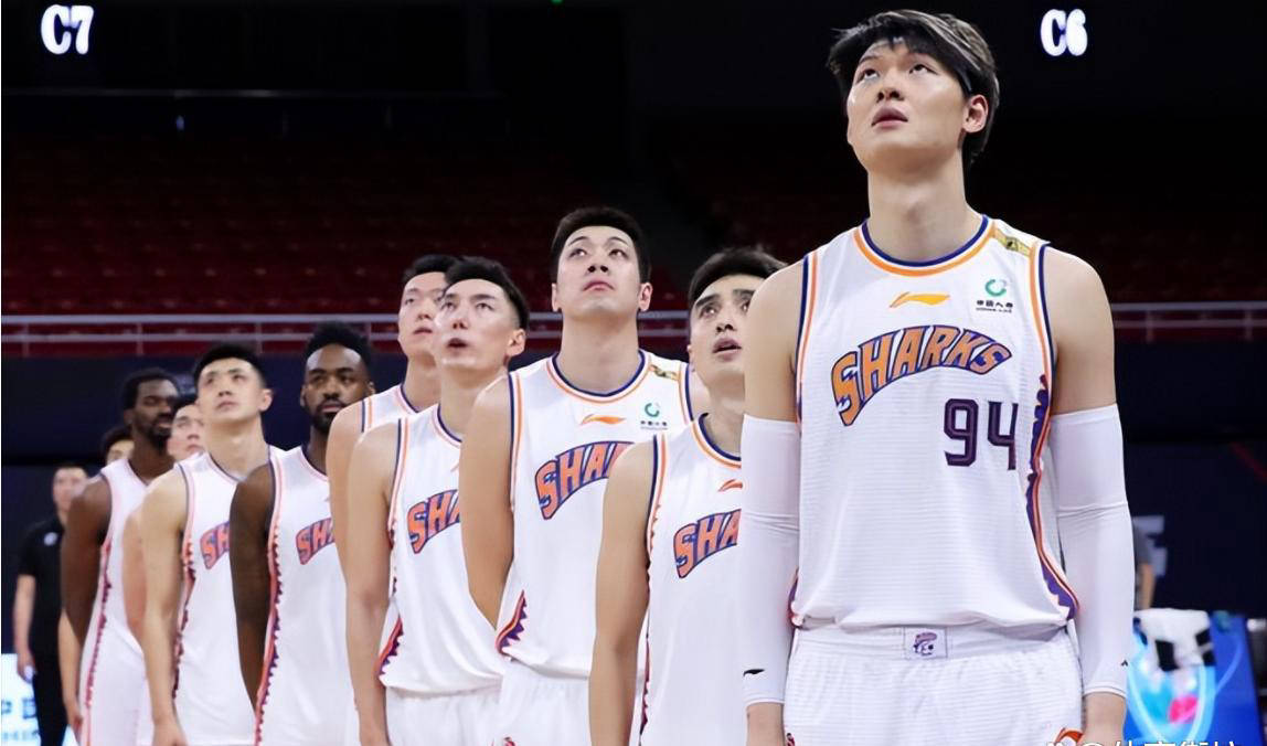 重磅消息：上海男篮有意签下NBA篮板盖帽双料王怀特塞德，冲击总冠军！