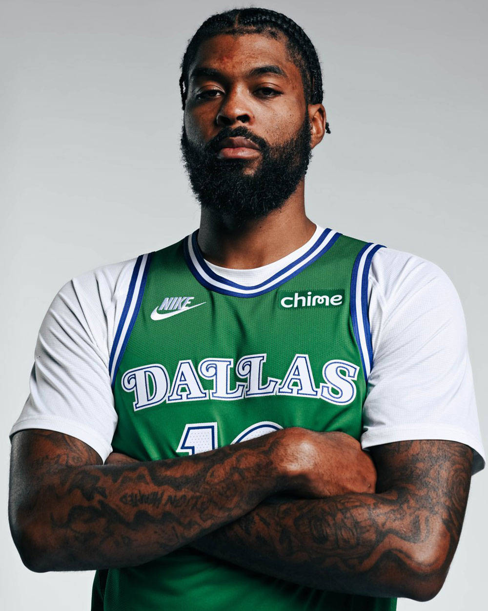 达拉斯独行侠队发布Hardwood Classic队服,庆祝球队成立 45 周年