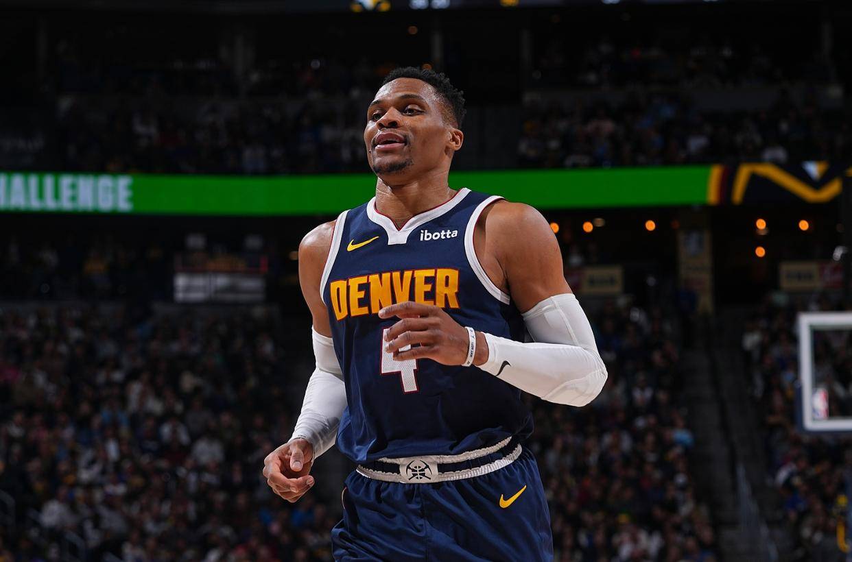 NBA|历史三双王面临无球可打,他还能重返NBA赛场吗?