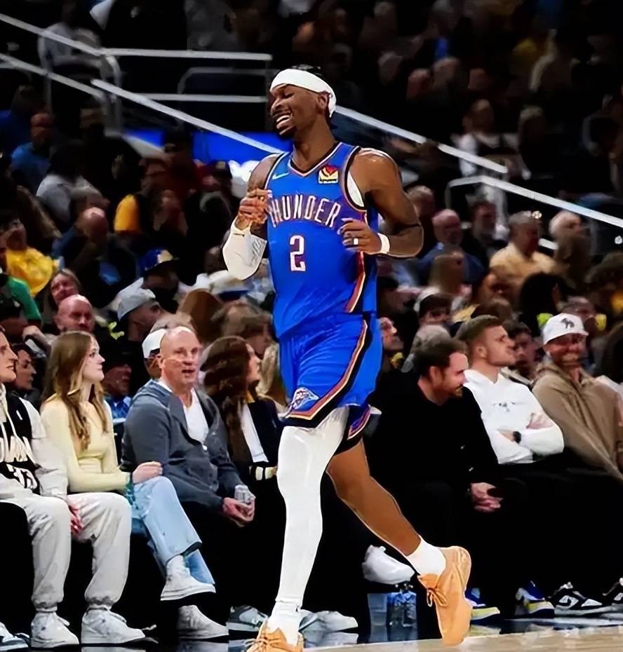 NBA常规赛明天11月18日赛程：快船PK76人，掘金冲击8连胜