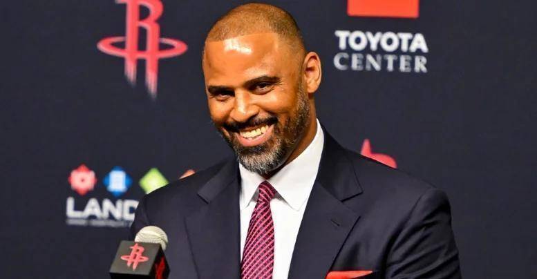 NBA球队最新市值出炉!火箭55亿,湖人100亿,那勇士呢?